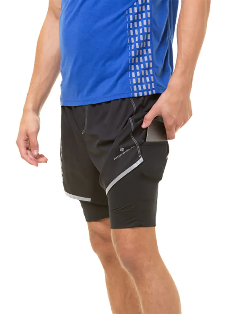 Ronhill Men's Tech Afterhours Twin Short All Black-5